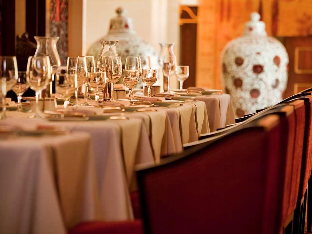 Royal Hotel Oran - Mgallery By Sofitel Étterem fotó